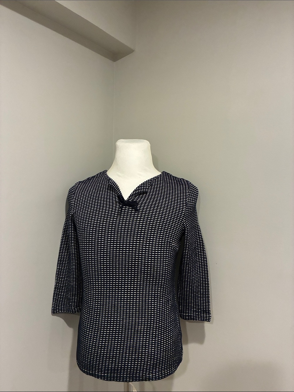 Talbots Navy and White Patterned Button-Front Women's Top